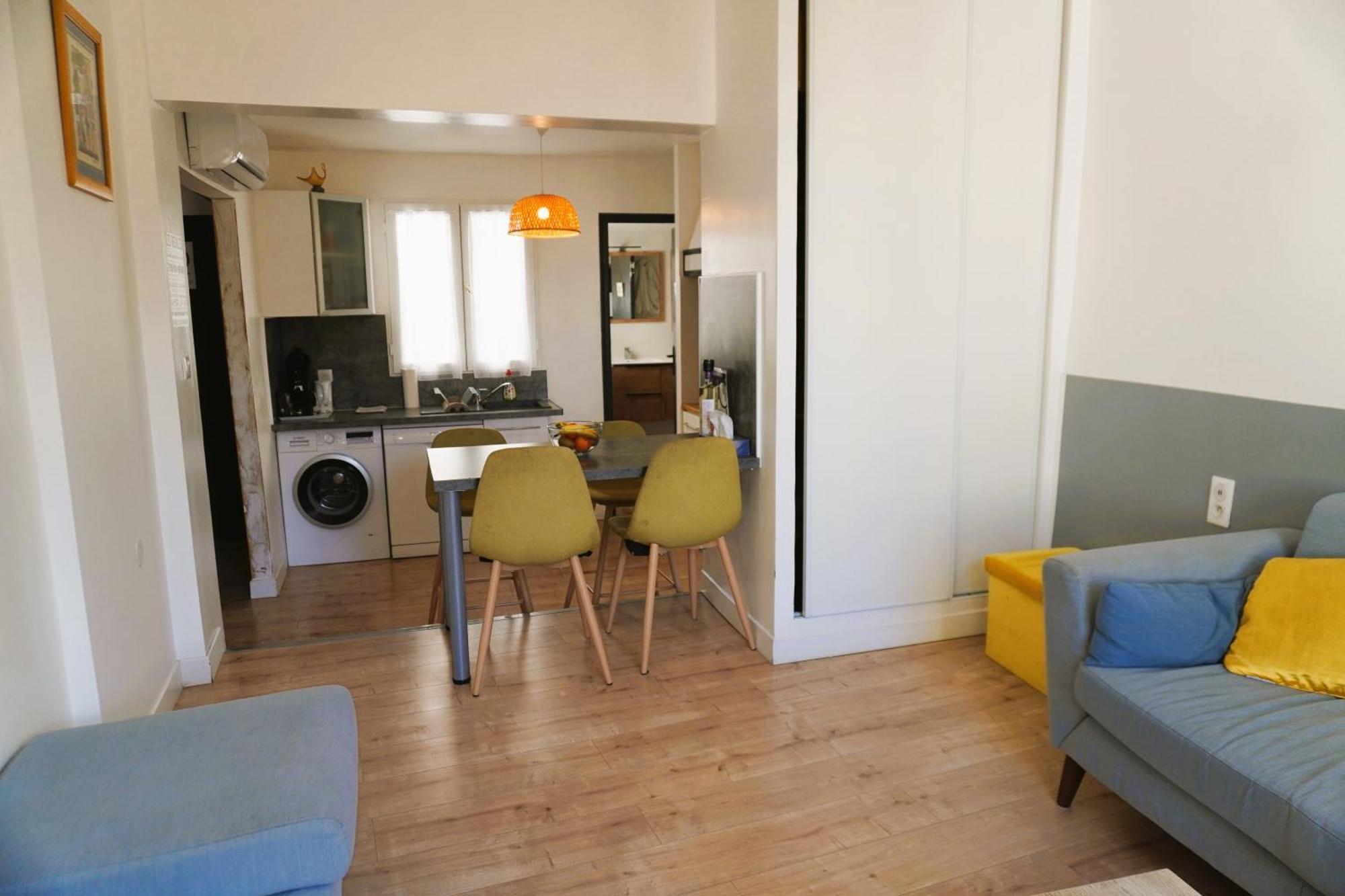 Family' Appart Narbonne Centre-Ville Clim Wi-Fi 2 Chambres מראה חיצוני תמונה